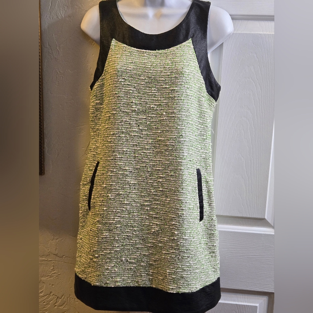 Romeo & Juliet Couture Sleeveless Dress